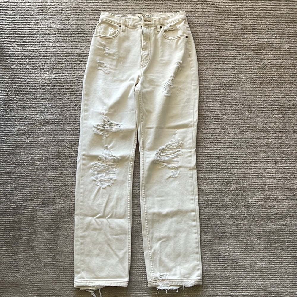 We the Free curvy cream distressed jeans 28 high rise